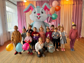 День рождения - праздник детства! День рождения - праздник детства!.